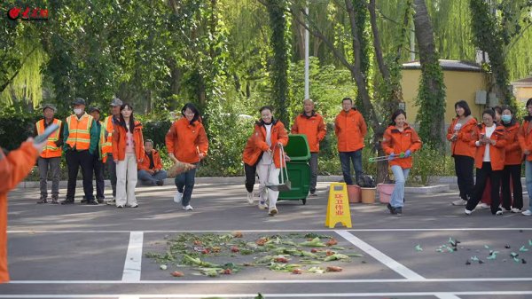 应牛配 橙光闪耀赛场，智净点亮胶州——胶州市环卫工人节技能趣味运动会展开